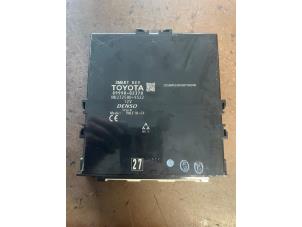 Gebruikte Smart entry computer Toyota Auris Touring Sports (E18) 1.8 16V Hybrid Prijs op aanvraag aangeboden door Bongers Auto-Onderdelen Zeeland