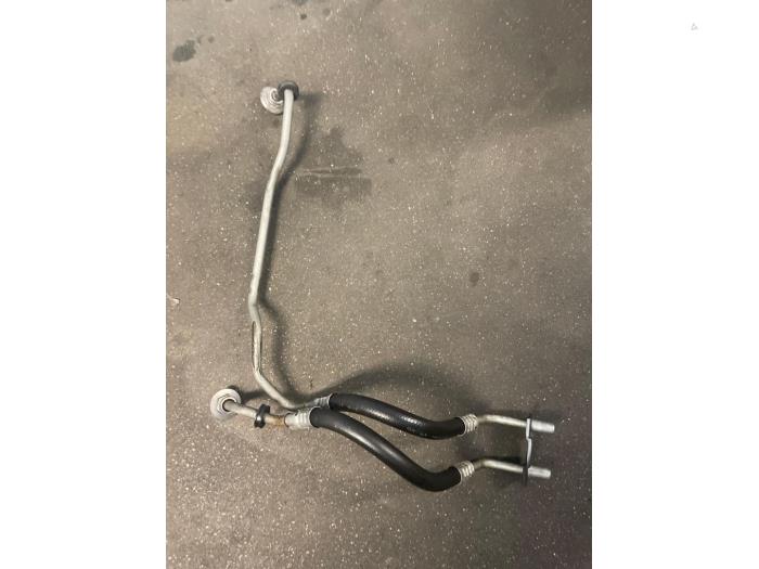 Gebruikte Leiding (diversen) Opel Insignia Sports Tourer 2.0 CDTI 16V 130 ecoFLEX Prijs op aanvraag aangeboden door Bongers Auto-Onderdelen Zeeland