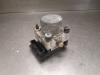 ABS Pomp van een Citroen C1, 2005 / 2014 1.0 12V, Hatchback, Benzine, 998cc, 50kW (68pk), FWD, 1KRFE; CFB; 384F; CFA, 2005-06 / 2014-09, PMCFA; PMCFB; PNCFA; PNCFB 2009