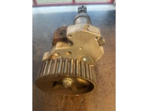 Gebruikte Dieselpomp Renault Trafic New (JL) 1.9 dCi 100 16V Prijs op aanvraag aangeboden door Bongers Auto-Onderdelen Zeeland