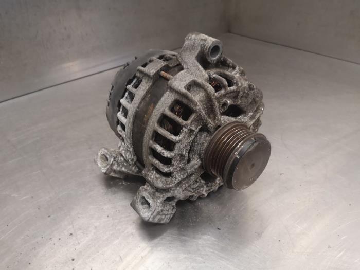 Dynamo van een Volvo V50 (MW) 2.0 D3 20V 2010