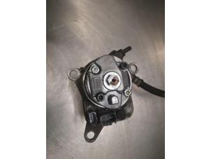 Gebruikte Servopomp Volvo V50 (MW) 2.0 D3 20V Prijs op aanvraag aangeboden door Bongers Auto-Onderdelen Zeeland