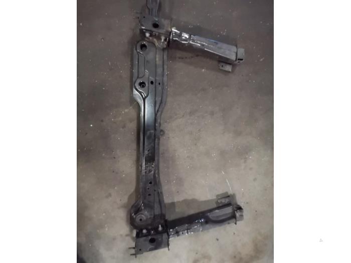 Gebruikte Subframe Renault Grand Scénic IV (RFAR) 1.3 TCE 140 16V Prijs op aanvraag aangeboden door Bongers Auto-Onderdelen Zeeland