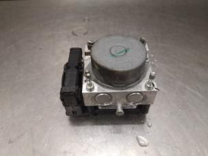 Gebruikte ABS Pomp Nissan Note Prijs op aanvraag aangeboden door Bongers Auto-Onderdelen Zeeland