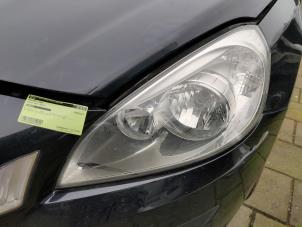 Gebruikte Koplamp links Volvo V60 I (FW/GW) 1.6 DRIVe Prijs op aanvraag aangeboden door Bongers Auto-Onderdelen Zeeland