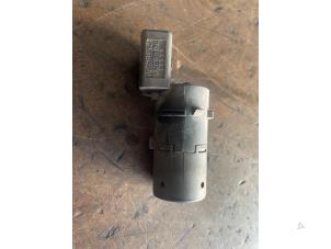 Gebruikte Parkeersensor Volkswagen Transporter/Caravelle T5 2.5 TDi Prijs op aanvraag aangeboden door Bongers Auto-Onderdelen Zeeland