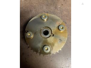 Gebruikte Nokkenas Tandwiel Toyota Yaris Prijs op aanvraag aangeboden door Bongers Auto-Onderdelen Zeeland