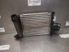 Intercooler van een Renault Clio IV (5R) 0.9 Energy TCE 90 12V 2013