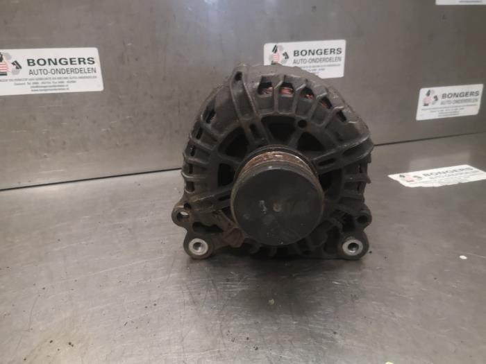 Gebruikte Dynamo Volkswagen Golf VI (5K1) 2.0 TDI 16V Prijs op aanvraag aangeboden door Bongers Auto-Onderdelen Zeeland