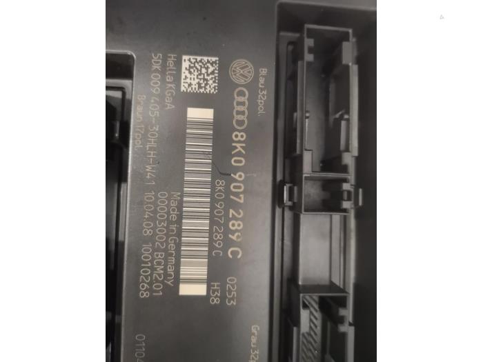 Computer Body Control van een Audi A5 (8T3) 3.2 FSI V6 24V Quattro 2008