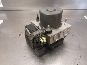 Gebruikte ABS Pomp Ford Transit Custom 2.2 TDCi 16V Prijs op aanvraag aangeboden door Bongers Auto-Onderdelen Zeeland