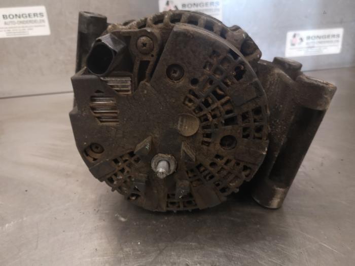 Dynamo van een Ford Transit Custom 2.2 TDCi 16V 2015