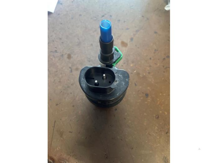 Gebruikte Tank element Pomp BMW 5 serie (G30) 540d xDrive 24V Mild Hybrid Prijs op aanvraag aangeboden door Bongers Auto-Onderdelen Zeeland