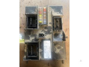 Gebruikte Zekeringkast Ford Transit Custom 2.2 TDCi 16V Prijs op aanvraag aangeboden door Bongers Auto-Onderdelen Zeeland