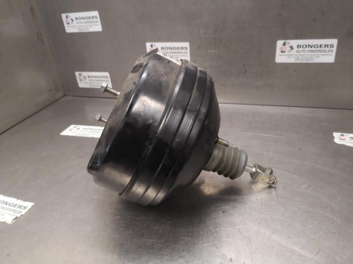 Gebruikte Rembooster BMW 1 serie (F21) 116i 1.5 TwinPower 12V Prijs op aanvraag aangeboden door Bongers Auto-Onderdelen Zeeland