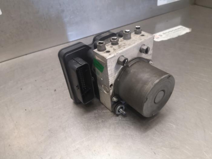 Gebruikte ABS Pomp Citroen Jumper (U9) 2.0 Blue HDi 160 Prijs op aanvraag aangeboden door Bongers Auto-Onderdelen Zeeland