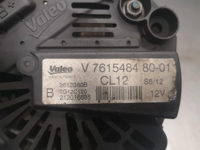 Dynamo van een Citroën DS3 (SA) 1.4 16V VTi 2012