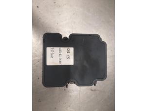 Gebruikte ABS Pomp Mercedes CLA Shooting Brake (117.9) 2.2 CLA-200 CDI, 200 d 16V Prijs op aanvraag aangeboden door Bongers Auto-Onderdelen Zeeland