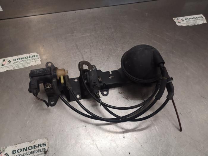 Gebruikte Turbo Overdrukklep Volkswagen Crafter 2.5 TDI 30/32/35 Prijs op aanvraag aangeboden door Bongers Auto-Onderdelen Zeeland