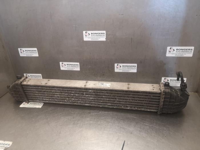 Gebruikte Intercooler Volvo V50 (MW) 2.4 D5 20V Prijs op aanvraag aangeboden door Bongers Auto-Onderdelen Zeeland