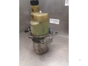 Gebruikte Servopomp Volvo V50 (MW) 2.4 D5 20V Prijs op aanvraag aangeboden door Bongers Auto-Onderdelen Zeeland