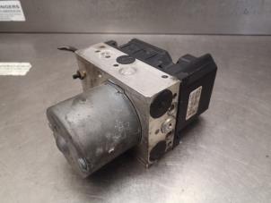 Gebruikte ABS Pomp BMW 5 serie (E39) 520i 24V Prijs op aanvraag aangeboden door Bongers Auto-Onderdelen Zeeland