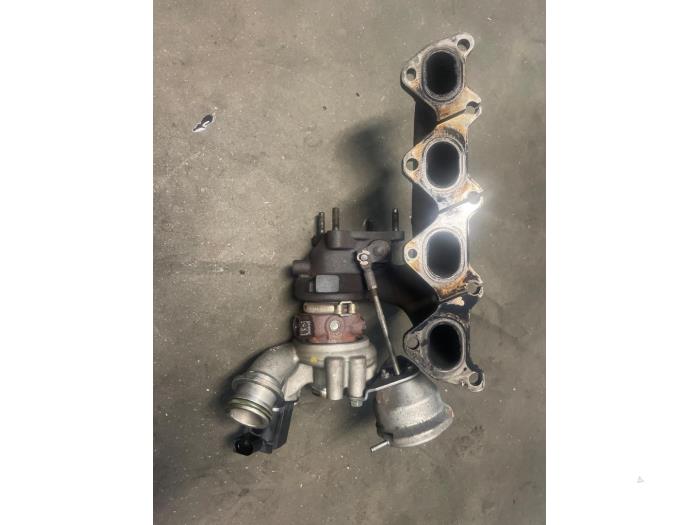 Turbo van een Volkswagen Passat Variant (3C5) 1.4 TSI 16V 2009