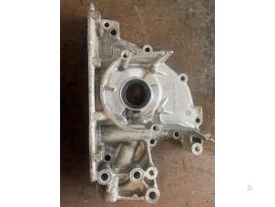 Gebruikte Oliepomp Volkswagen Polo V (6R) 1.2 TSI 16V BlueMotion Technology Prijs op aanvraag aangeboden door Bongers Auto-Onderdelen Zeeland