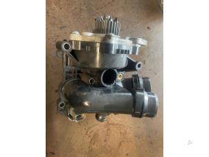 Gebruikte Waterpomp Volkswagen Tiguan (5N1/2) 2.0 TSI 16V 4Motion Prijs op aanvraag aangeboden door Bongers Auto-Onderdelen Zeeland