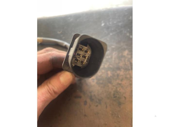 Lambda Sonde van een Volkswagen Caddy Combi IV 2.0 TDI 102 2018