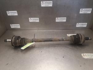 Gebruikte Aandrijfas rechts-voor Mercedes C (W204) 1.8 C-180K 16V Prijs op aanvraag aangeboden door Bongers Auto-Onderdelen Zeeland