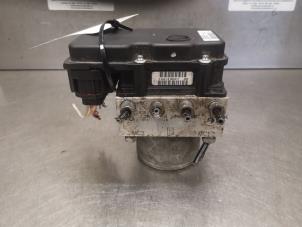 Gebruikte ABS Pomp Peugeot Partner (GC/GF/GG/GJ/GK) Prijs op aanvraag aangeboden door Bongers Auto-Onderdelen Zeeland