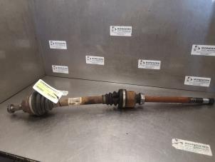 Gebruikte Homokineetas rechts-voor Peugeot Partner (GC/GF/GG/GJ/GK) Prijs op aanvraag aangeboden door Bongers Auto-Onderdelen Zeeland