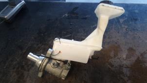 Gebruikte Hoofdremcilinder Nissan Qashqai (J11) 1.2 DIG-T 16V Prijs op aanvraag aangeboden door Bongers Auto-Onderdelen Zeeland