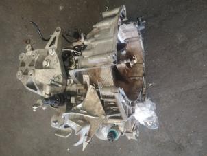 Gebruikte Versnellingsbak Peugeot Boxer (U9) 2.2 HDi 110 Euro 5 Prijs op aanvraag aangeboden door Bongers Auto-Onderdelen Zeeland