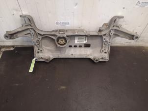 Gebruikte Subframe Volkswagen Tiguan (5N1/2) 2.0 TDI DRF 16V 4Motion Prijs op aanvraag aangeboden door Bongers Auto-Onderdelen Zeeland
