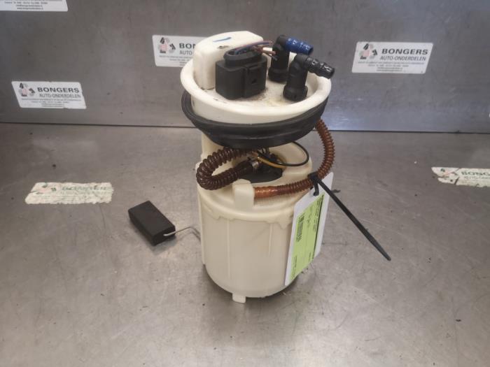 Używane Tank element Pomp Seat Toledo (1M2) 1.6 16V Cena na żądanie oferowane przez Bongers Auto-Onderdelen Zeeland