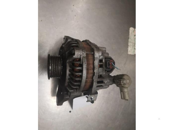 Gebruikte Dynamo Mazda 3 Sport (BK) 1.6i 16V Prijs op aanvraag aangeboden door Bongers Auto-Onderdelen Zeeland