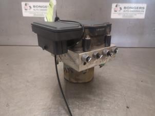 Gebruikte ABS Pomp Peugeot Boxer (U9) 2.2 HDi 110 Euro 5 Prijs op aanvraag aangeboden door Bongers Auto-Onderdelen Zeeland