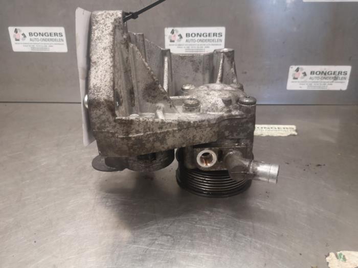 Gebruikte Servopomp Fiat Ducato (250) 2.3 D 130 Multijet Prijs op aanvraag aangeboden door Bongers Auto-Onderdelen Zeeland