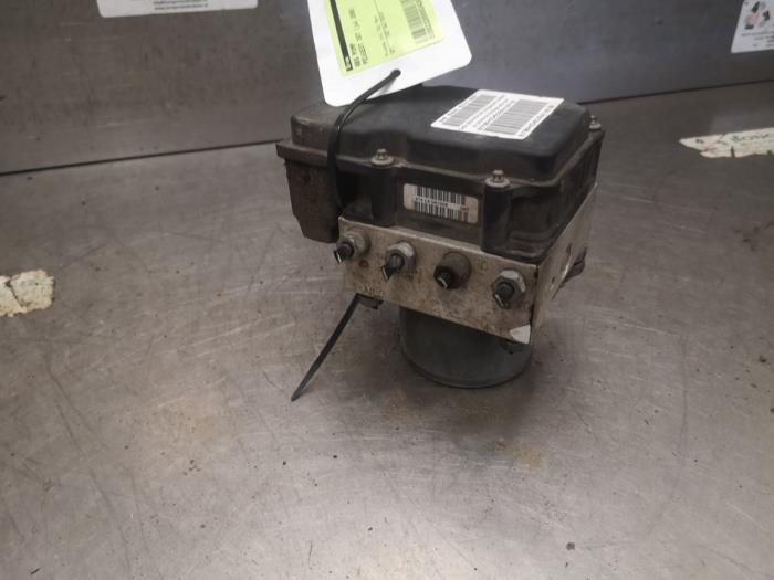 Gebruikte ABS Pomp Peugeot 307 SW (3H) 1.6 16V Prijs op aanvraag aangeboden door Bongers Auto-Onderdelen Zeeland