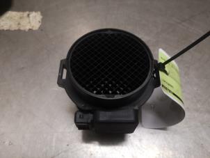 Gebruikte Luchtmassameter Renault Captur (2R) 0.9 Energy TCE 12V Prijs op aanvraag aangeboden door Bongers Auto-Onderdelen Zeeland