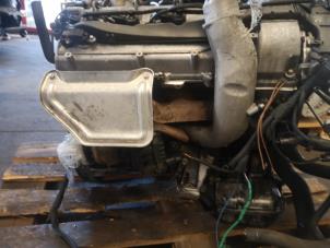 Motor van een Mercedes-Benz ML I (163) 400 4.0 CDI V8 32V 2002