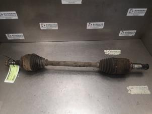 Gebruikte Steekas links-achter Mercedes ML I (163) 400 4.0 CDI V8 32V Prijs op aanvraag aangeboden door Bongers Auto-Onderdelen Zeeland