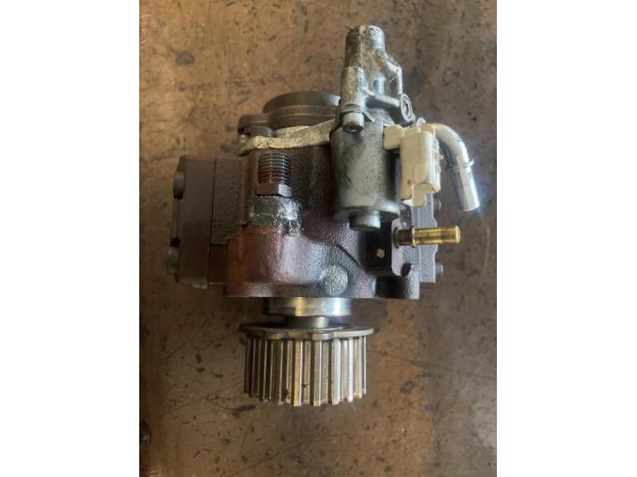 Gebruikte Dieselpomp Volvo V60 I (FW/GW) 1.6 DRIVe Prijs op aanvraag aangeboden door Bongers Auto-Onderdelen Zeeland