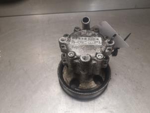 Gebruikte Pomp Servo Alfa Romeo Brera (939) 2.4 JTDM 20V Prijs op aanvraag aangeboden door Bongers Auto-Onderdelen Zeeland