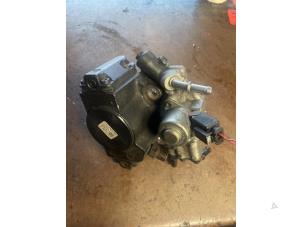 Gebruikte Dieselpomp Mercedes CLA (117.3) 2.2 CLA-220 CDI, 220 d 16V Prijs op aanvraag aangeboden door Bongers Auto-Onderdelen Zeeland