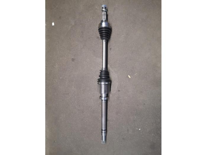 Aandrijfas rechts-voor van een Ford Transit Custom 2.2 TDCi 16V 2015