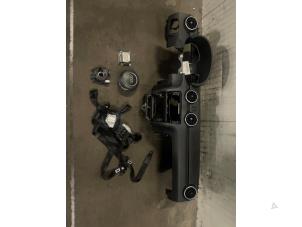 Gebruikte Airbag Set + Module Audi A1 (8X1/8XK) 1.2 TFSI Prijs op aanvraag aangeboden door Bongers Auto-Onderdelen Zeeland