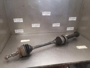 Gebruikte Steekas rechts-voor Volkswagen Transporter T5 2.0 TDI DRF Prijs op aanvraag aangeboden door Bongers Auto-Onderdelen Zeeland